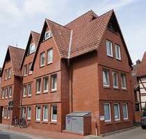 * Großzügige Büro-Praxisfläche in Toplage * - gepflegtes Ärztehaus in der Burgdorfer Altstadt