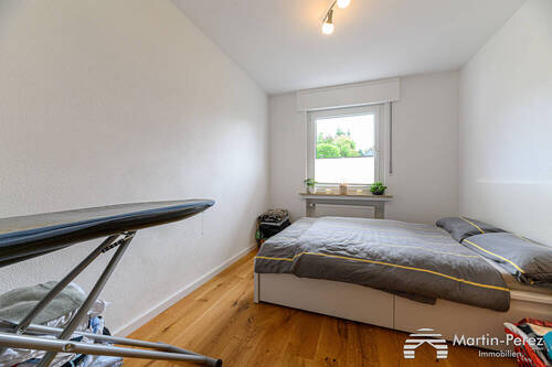 (Kinder-)Zimmer (OG) - 