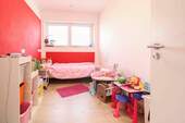08 Schlafzimmer - 