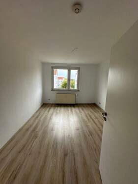 IMG_0881.jpg - Etagenwohnung mit 50,00 m&sup2; in Bitterfeld-Wolfen zur Miete