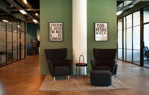 Flur - Büro mit 21,00 m&sup2; in Wuppertal zur Miete