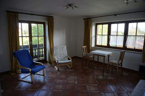 Wohnzimmer 1. OG (Wohnung 1) - 