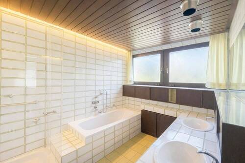 Badezimmer Anbau Erdgeschoss - 