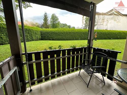 Balkon - 4 Zimmer Etagenwohnung zum Kaufen in Oelsnitz/Erzgebirge