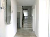 Treppenhaus-Altbau - 9 Zimmer Bauernhaus, Landhaus in Gerzen