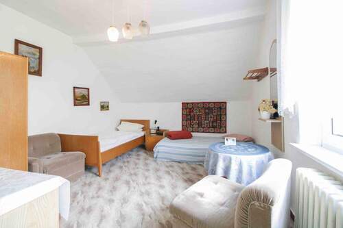 Schlafzimmer 3 OG - 