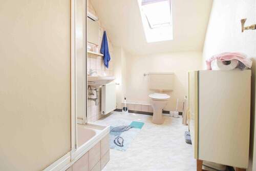 Badezimmer mit Dusche OG - 