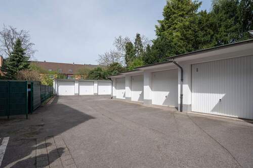 Garagenhof - Etagenwohnung mit 78,00 m&sup2; in Duisburg zum Kaufen