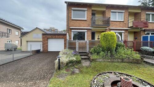Garten mit Garage - 3 Zimmer Reihenendhaus zum Kaufen in Quickborn