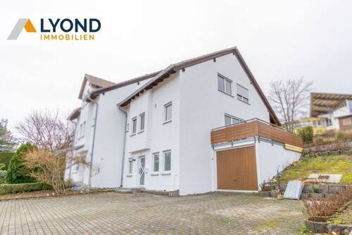 Außenansicht - Charmante Doppelhaushälfte in Heubach - Garten, Garage & viel Platz zum Wohlfühlen!