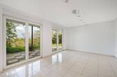 Blick auf die Terrasse EG - 