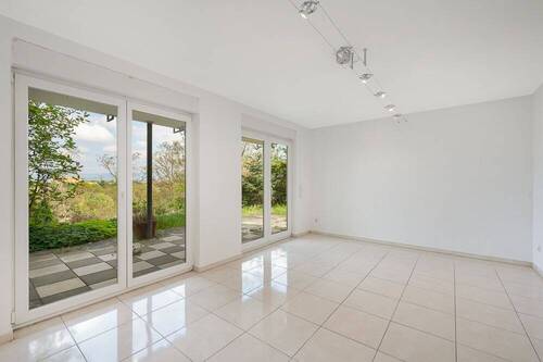 Blick auf die Terrasse EG - 