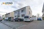 Außenansicht / Stellplätze - Mehrfamilienhaus, Wohnhaus zum Kaufen in Dortmund / Brechten