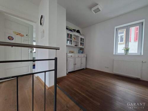 offene Diele 1 OG - Etagenwohnung mit 183,00 m&sup2; in Heidelberg zum Kaufen