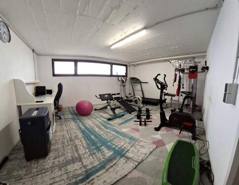 Fitnessraum_ Arbeitszimmer - 