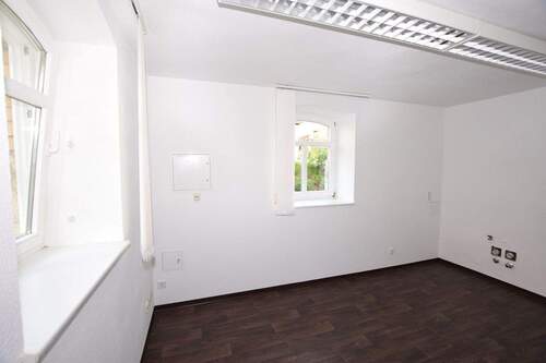 Bild 2 - 2 Zimmer Büro zur Miete in Naumburg