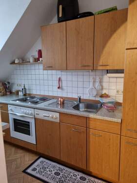 EBK - Sonnige 2-Zimmer-Wohnung in bevorzugter Lage von Bad Staffelstein