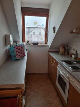 EBK mit Fenster - 2 Zimmer Etagenwohnung zur Miete in Bad Staffelstein