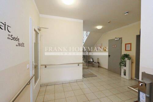 V1250 Eingangsbereich - 