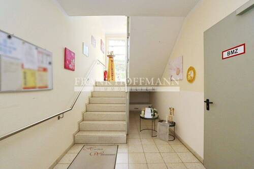 V1250 EG Treppenhaus - 