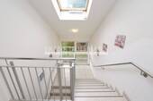 V1250 DG Treppenhaus - 