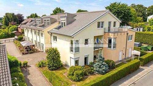 V1250 Außenaufnahme 1 - 2 Zimmer Mehrfamilienhaus, Wohnhaus zum Kaufen in Kisdorf