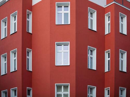 Fassade - 4 Zimmer Etagenwohnung zum Kaufen in Berlin