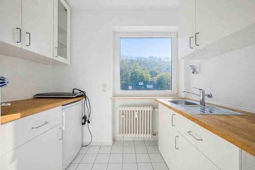 Küche_ - 1 Zimmer Etagenwohnung in Wiesbaden