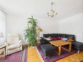 Wohnzimmer - 3 Zimmer voller Möglichkeiten: Wohnkomfort mit Loggia und Investitionspotenzial