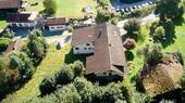 Ansicht von oben - Mehrfamilienhaus, Wohnhaus mit 220,00 m² in Grafenwiesen zum Kaufen