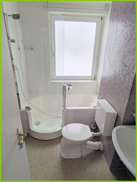 Badezimmer - Etagenwohnung mit 75,00 m&sup2; in Buxtehude zur Miete