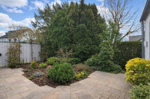 Innenhof - 8 Zimmer Einfamilienhaus in Koblenz