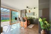 Küche mit Terrassenzugang - 