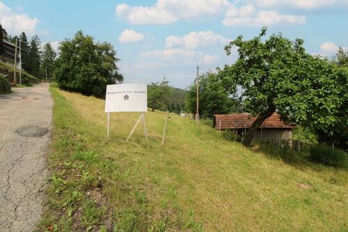Grundstück rechts - von Straßenseite Bild 3 - 