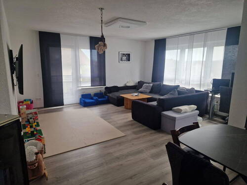 Bild 2 - 3 Zimmer Etagenwohnung zum Kaufen in Neubulach