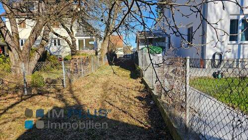 Ansicht des Grundstückes - 