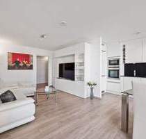 Luxuriöse 3 Zimmer Wohnung mit Balkon, hochwertiger EBK in schönster Lage in München Obersendling