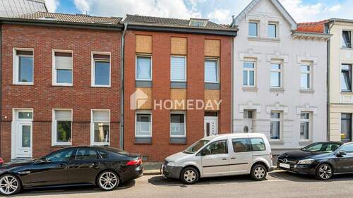 Außenansicht 2 - 6 Zimmer Reihenmittelhaus in Würselen