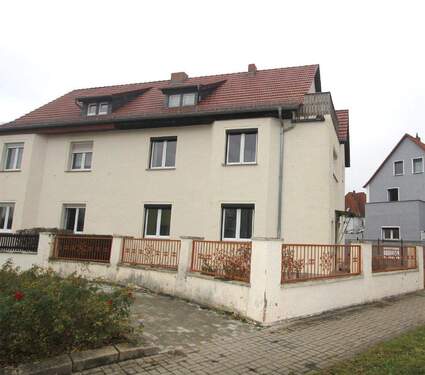 Außenansicht - 8 Zimmer Einfamilienhaus zum Kaufen in Naumburg (Saale)