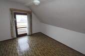 Wohnraum im DG m. Balkon - 