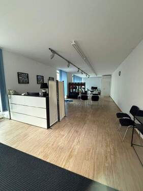 Bild 4 - Gewerbeobjekt (Büro, Produktion, Verkauf) in Schwandorf zur Miete