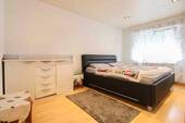 Schlafzimmer EG - 