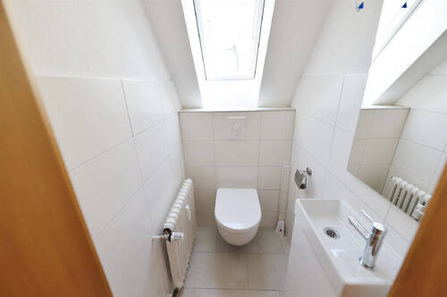 WC - 