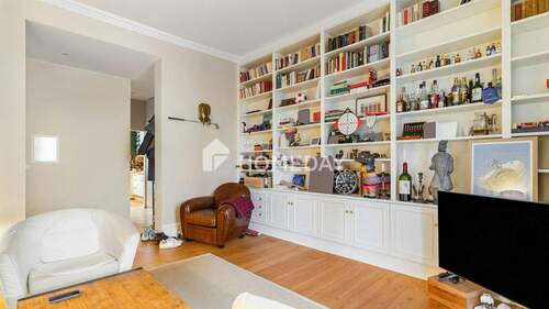 Wohnzimmer 2 - 3 Zimmer Etagenwohnung in Frankfurt am Main