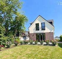 Zukunftssicher Wohnen: Neubau Doppelhaus zum Erstbezug mit großem Westgarten - Schenefeld