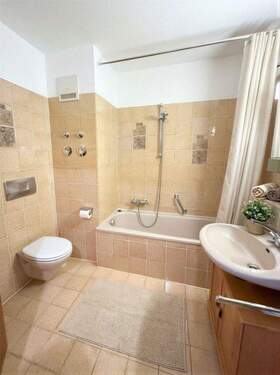 Bad gepflegt und funktional - 