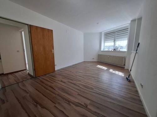 20260423_110400.jpg - 2 Zimmer Etagenwohnung zur Miete in Bonn