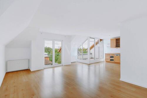 Wohn- und Esszimmer - 3 Zimmer Etagenwohnung zum Kaufen in Lüneburg