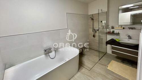 Vollbad - Etagenwohnung mit 95,00 m&sup2; in Görlitz zum Kaufen