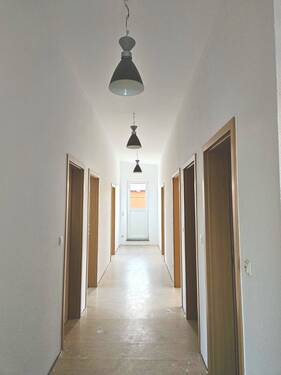 Flur - 6 Zimmer Büro zur Miete in Fürth